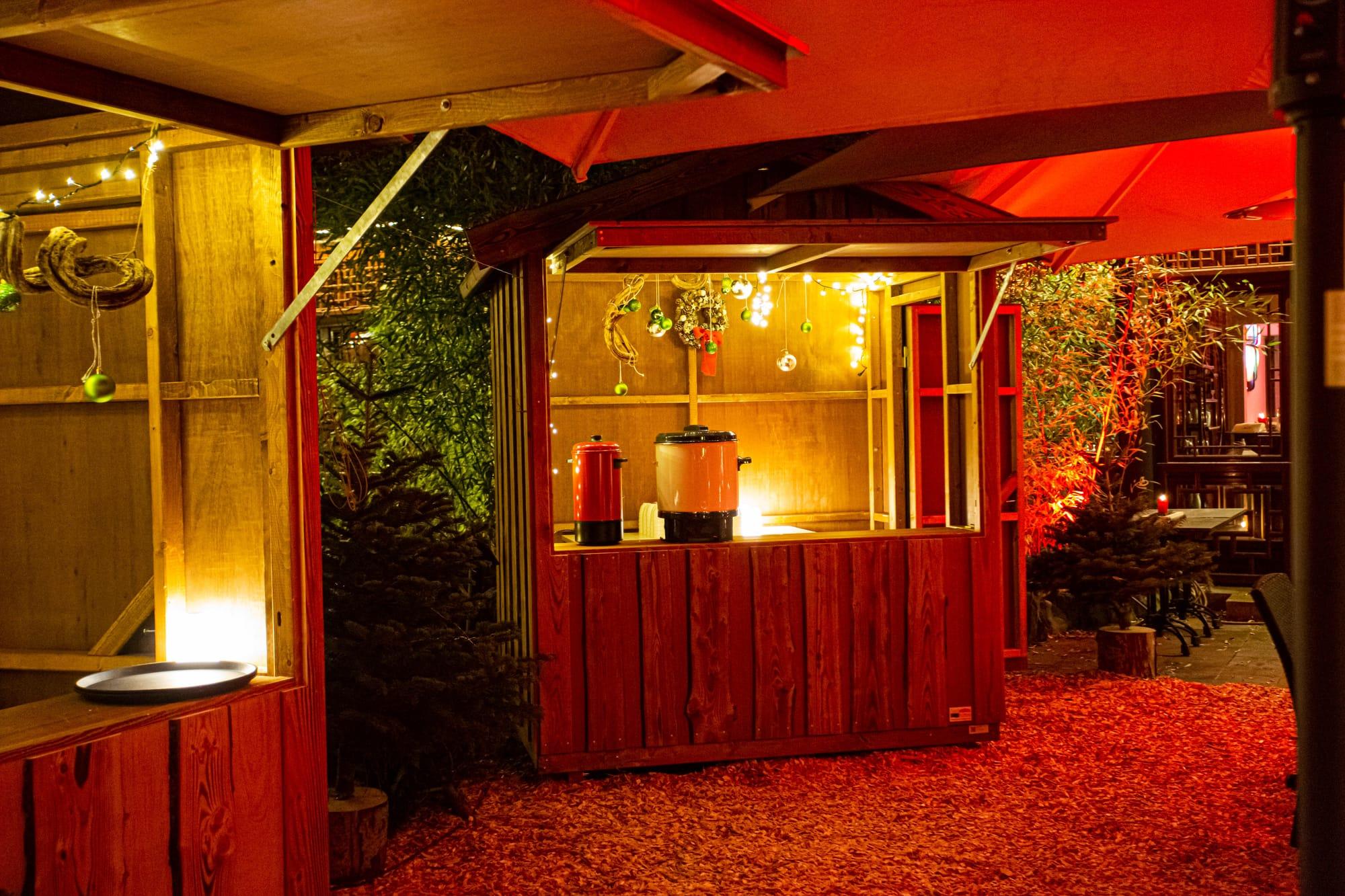 Weihnachtsmarkt im Teehaus